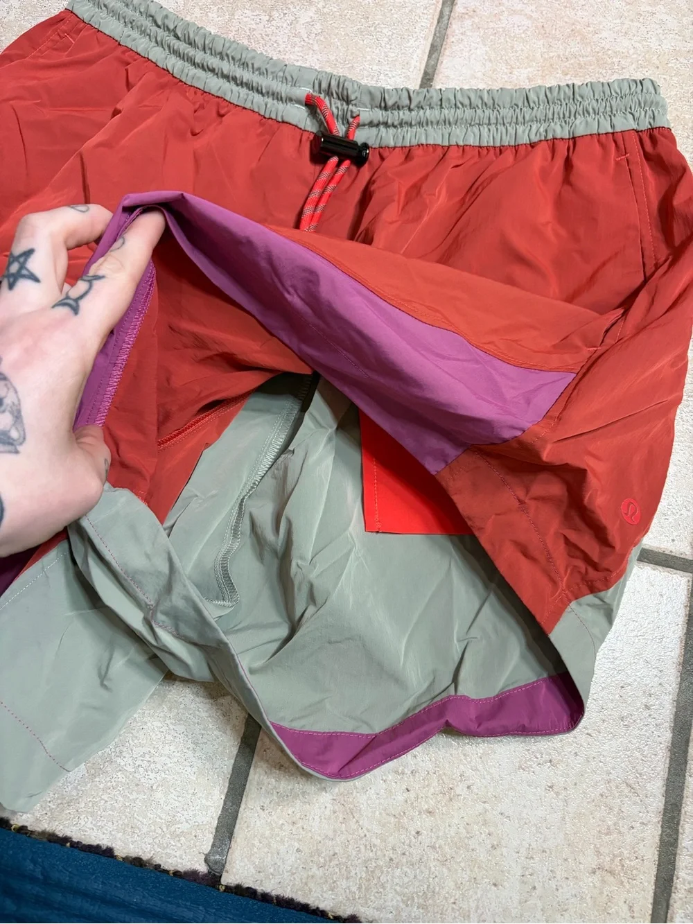 NWOT Lululemon Evergreen Short 4.5